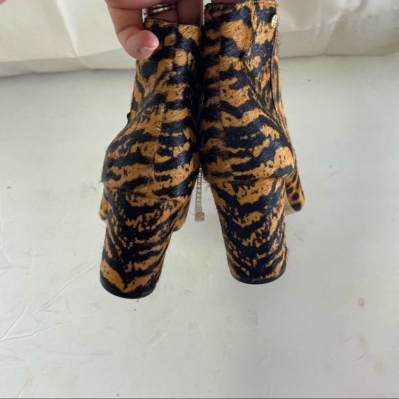 NEW Antonio Melani Shahn Calf Hair Heel Booties - Picture 9 of 10